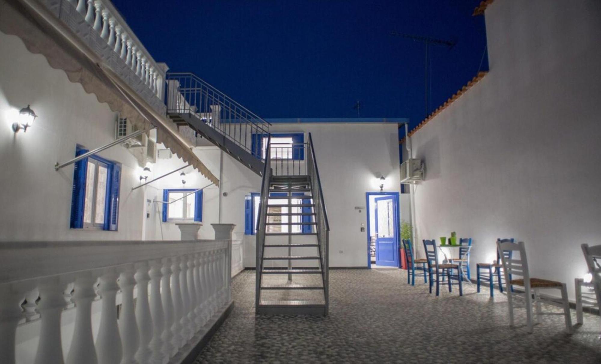 Aimou Studio'S Apartment'S El Pireo Exterior foto